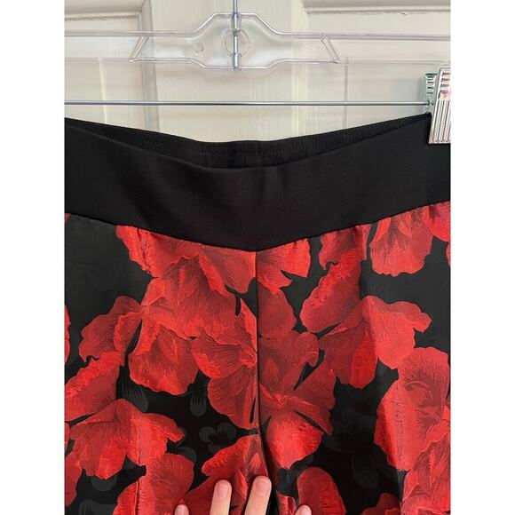 Drapers and Damons MP Red Black Floral Trouser Pants Whimsy Goth Stretch Pull On - Picture 5 of 9